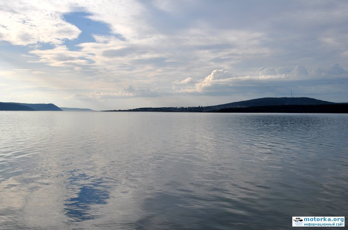 п. Большая речка с воды п. Большая речка с воды